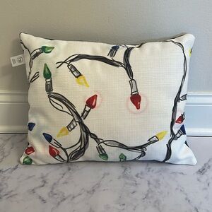 Sewing Down South Holiday Pillow